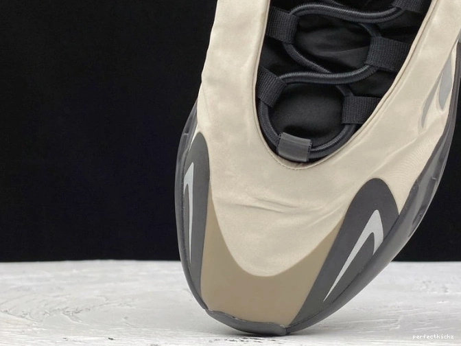 Boost FY3729 MNVN Yeezy Bone 700 Adidas 0801
